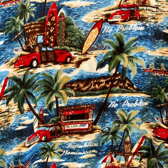 VTG Arena Hawaiian Button Up - Picture 5 of 8